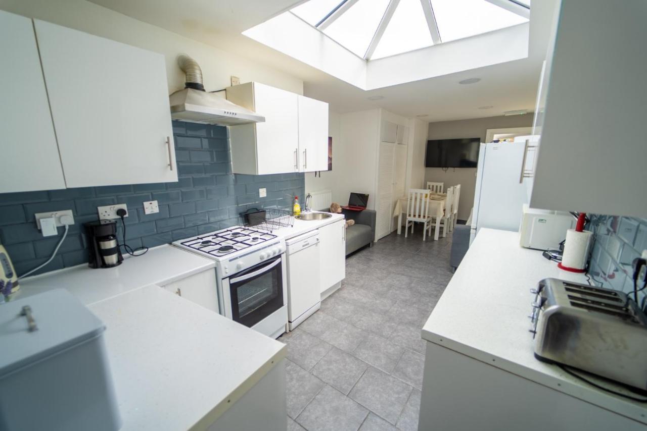 Stay Sa Cosy Equipped Studios Available 10 Mins From The City! Free Wifi &50" Smart Tv'S! Birmingam Exterior foto